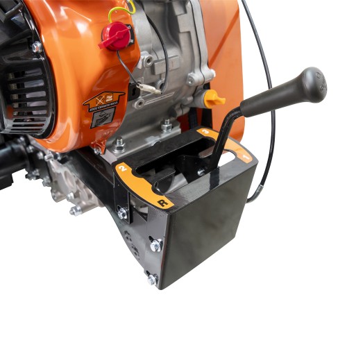 Masina de Defrisat RURIS RXD 1700 9 CP Masina de Defrisat RURIS RXD 1700 9 CP